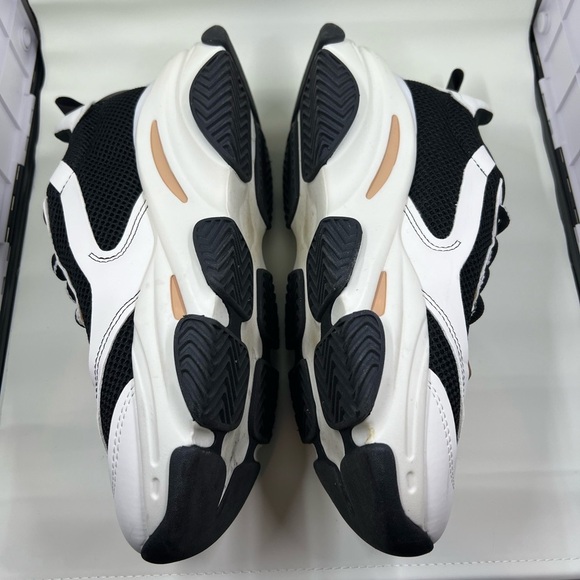 Steve Madden Possession Sneaker - Picture 10 of 11